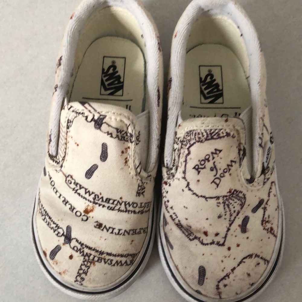 Kid’s shoes